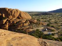 Unser Camp mit Landy und Toyota