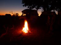 Und das obligatorische Löwen-Fernhalt-Feuer