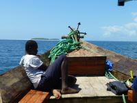 Bootsfahrt zum Mnemba-Atoll