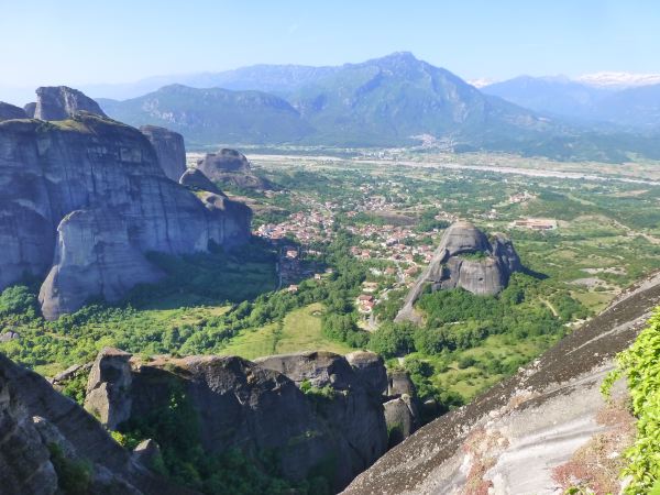 Blick ins Dorf vom Kloster aus