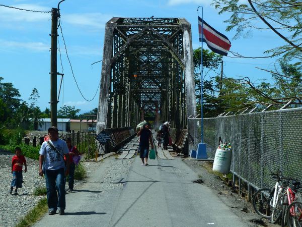 Dort drüben ist Panama