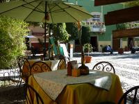 Im Cafe Bossanova auf der Plaza de San Fernando