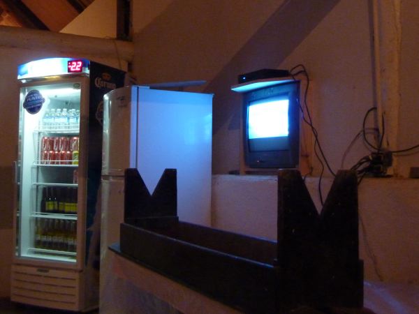 Der Flatscreen im Restaurant...