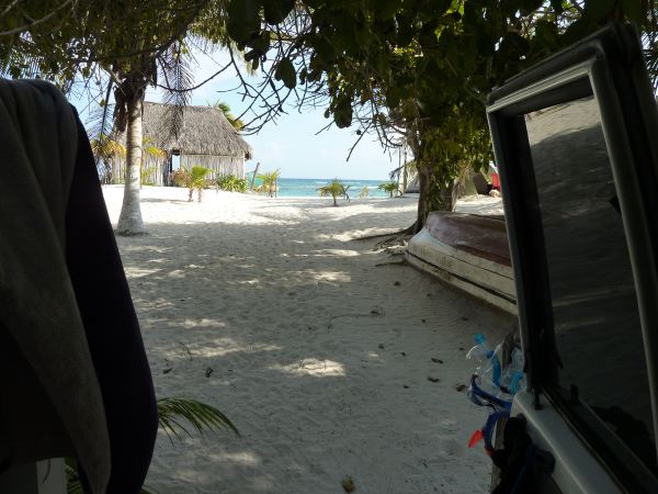 Unser neuer Stellplatz am Xpu-Ha- Strand