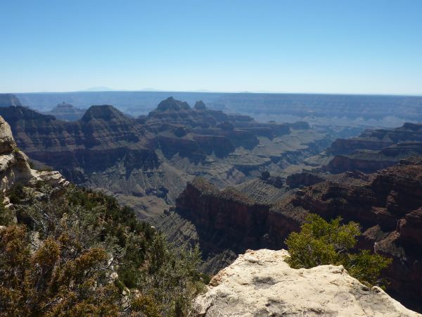 Da geht's fast 1900Hm runter...