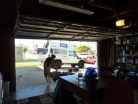 Autowaschen im T-Shirt im November!