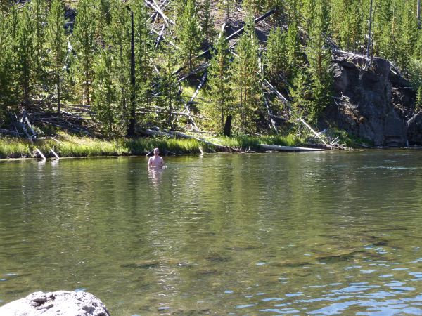 Sooo kalt ist das Wasser gar nicht auf 2350m ;-)