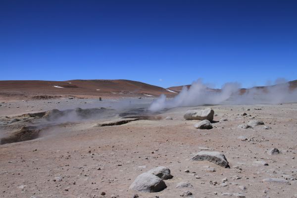 Fumeroles und Geysire